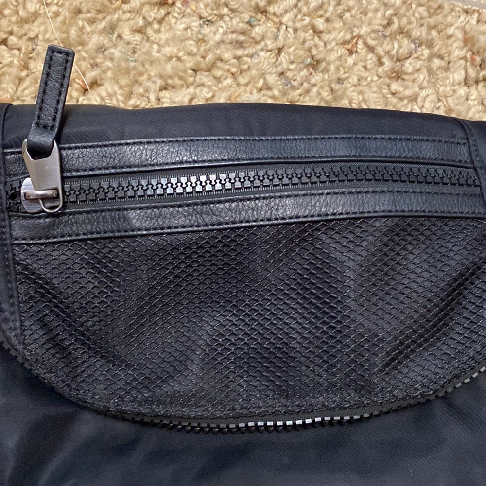 Fila Sport crossbody - Picture 5 of 5